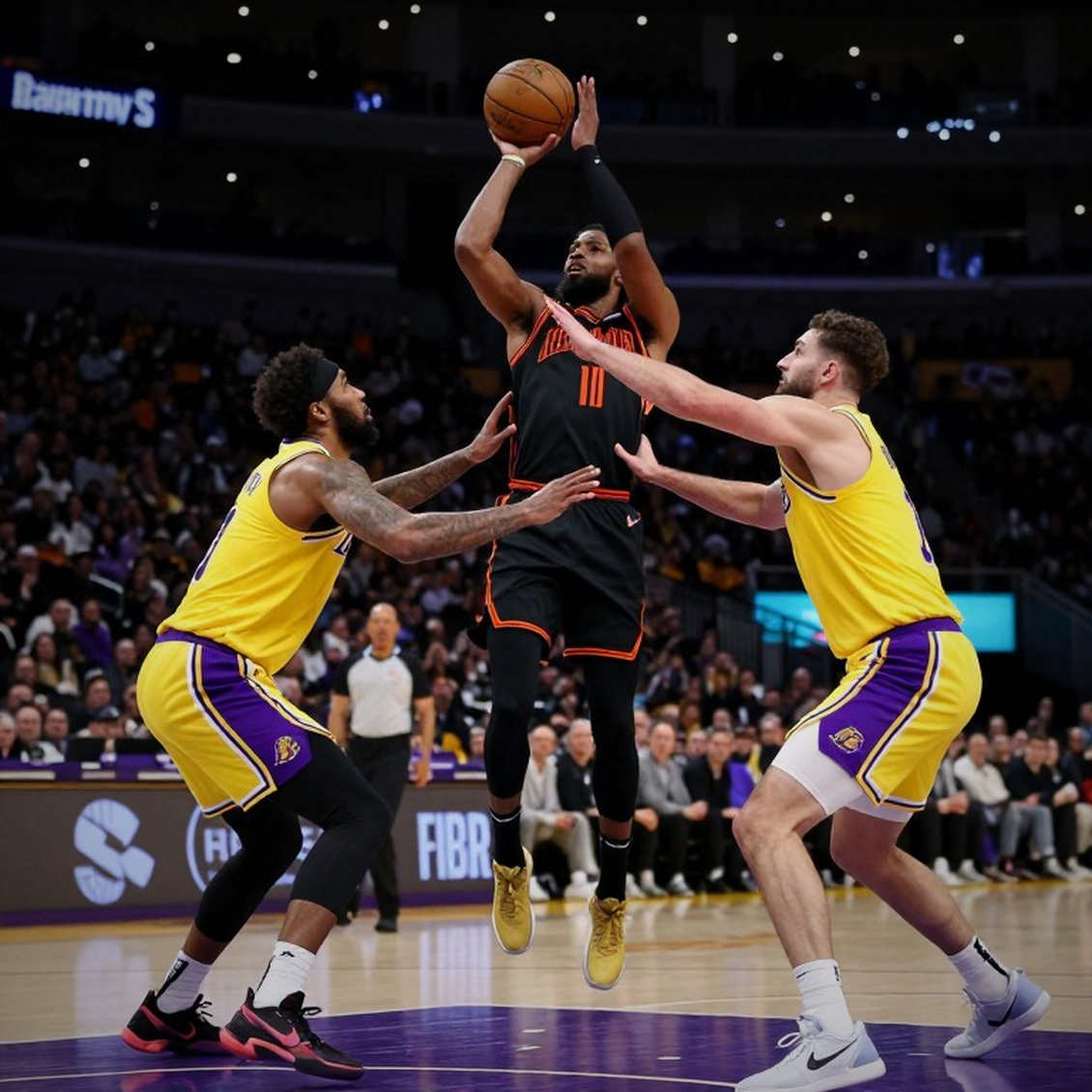 Thương vụ Dončić và lỗ hổng thông tin của kỳ chuyển nhượng NBA