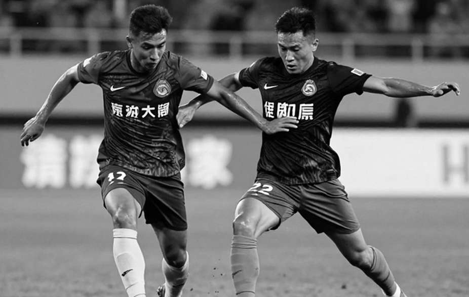 Mười bàn thua trong sáu trận: Vết nứt trong hàng phòng ngự Manchester United của Carrick