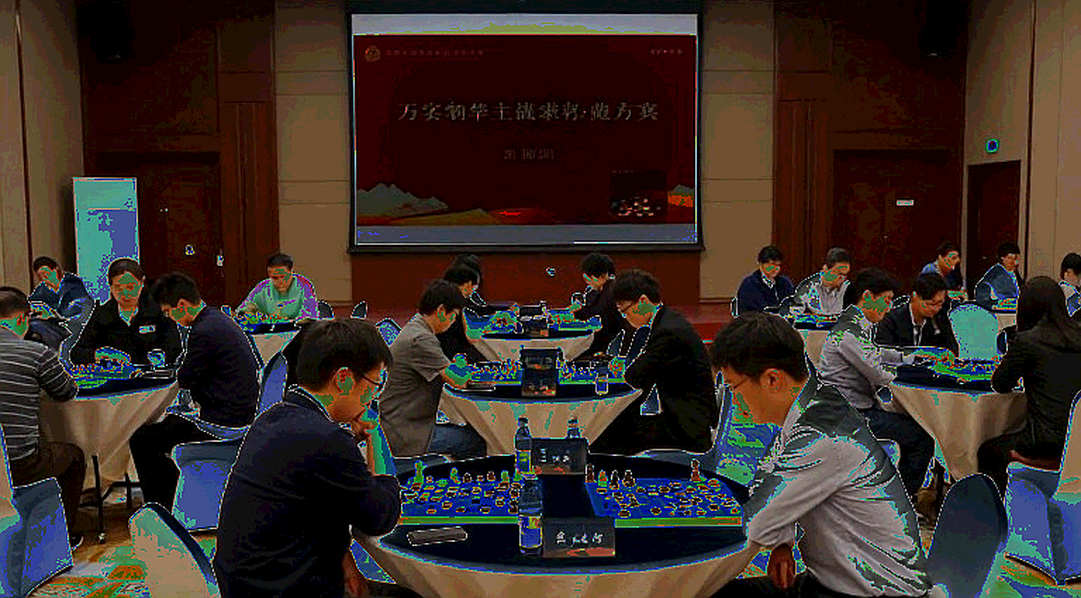 ChessBase Magazine số 225: Khi một trang quảng cáo tự gọi mình là học viện cờ vua