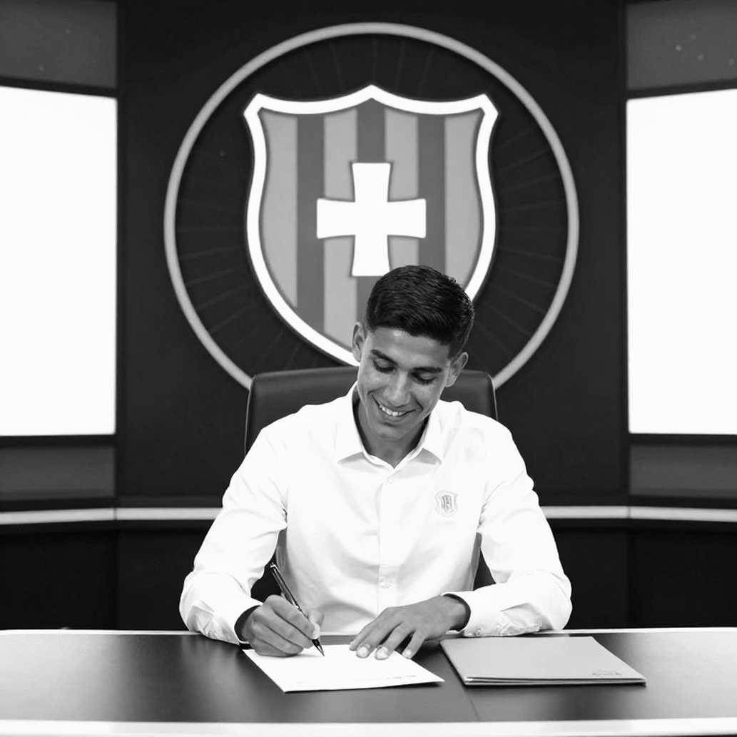 Messi nhận thẻ hội viên danh dự River Plate: Khép lại hành trình trên đất Argentina và ngay lập tức trở lại Inter Miami Messi nhận thẻ hội viên danh dự River Plate: Khép lại hành trình trên đất Argentina và ngay lập tức trở lại Inter Miami