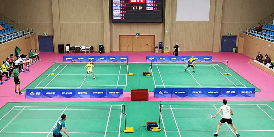Chín dòng trống trong bảng phân tích cầu lông nữ
