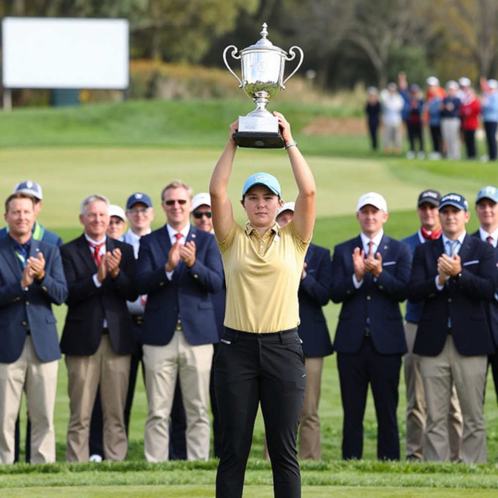 Tiger Woods trở lại sân tập: Điều đoạn video mười một giây không nói với chúng ta