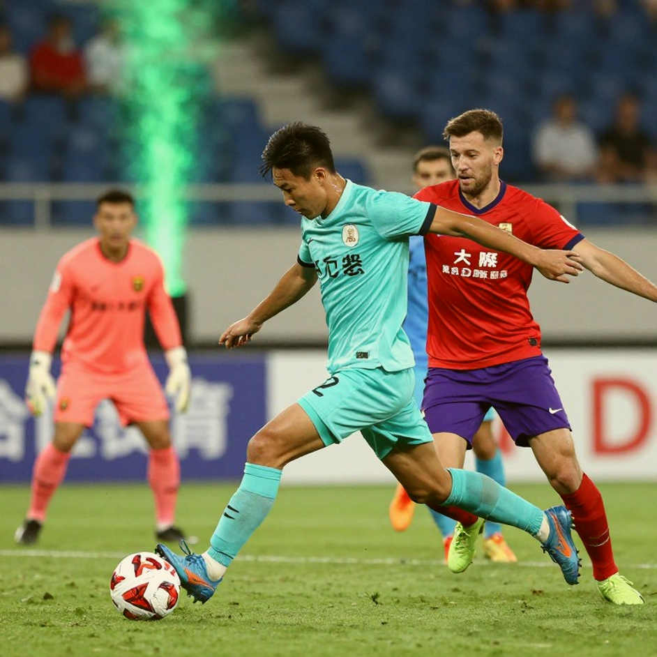 Đường ống tài năng V.League: Khi dòng chảy chỉ đi một chiều