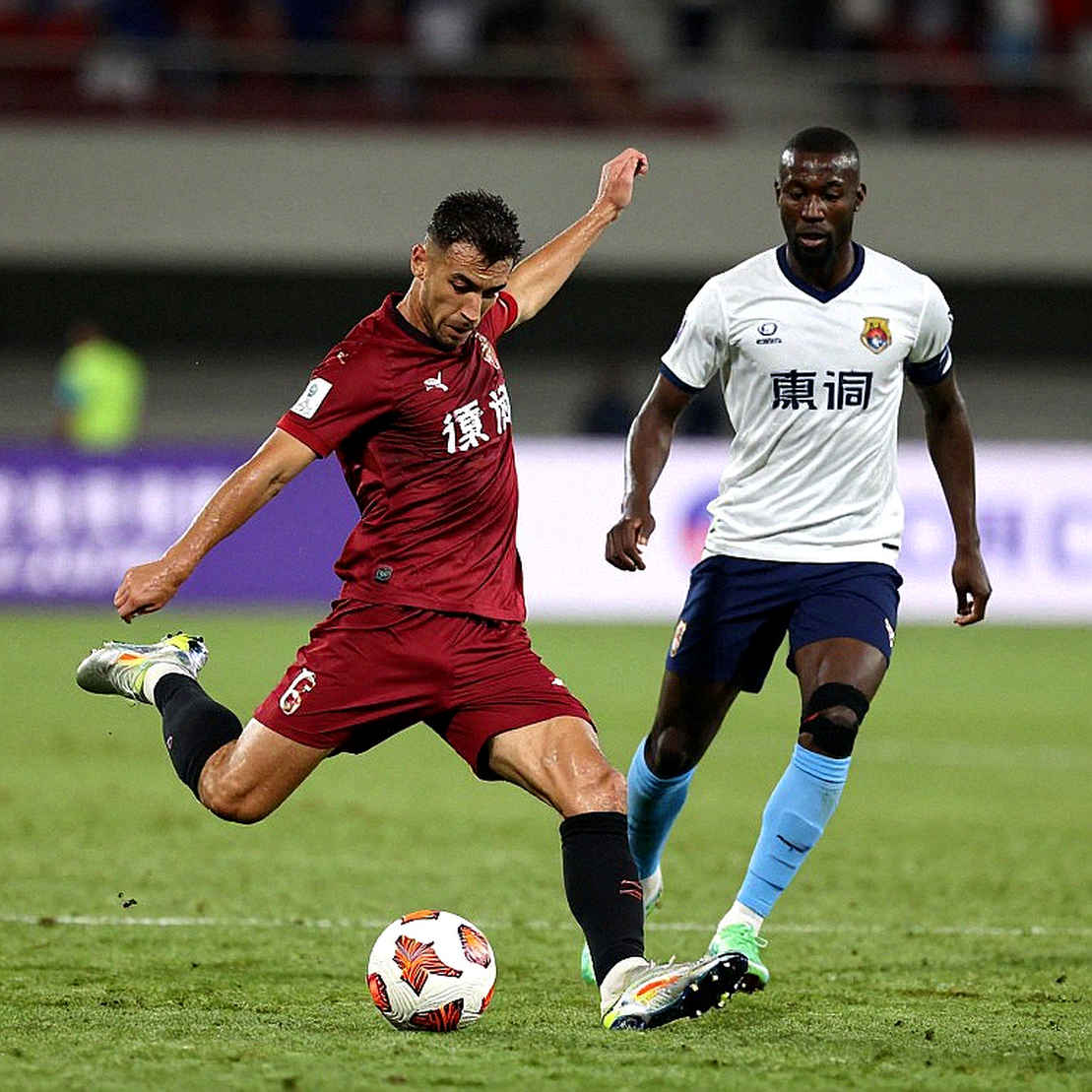Klopp không đùa: Bàn chân của mẹ và dấu ấn Ruben van Bommel trong ngày ra mắt Oranje Klopp không đùa: Bàn chân của mẹ và dấu ấn Ruben van Bommel trong ngày ra mắt Oranje